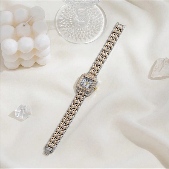 Luxurious Two Tone Chain Diamond Square Face Wrist Watch OS New - Picture 2 of 3